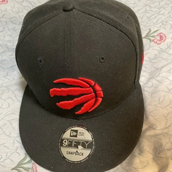 New Era Toronto Raptors 9FIFTY Snapback - Picture 1 of 4